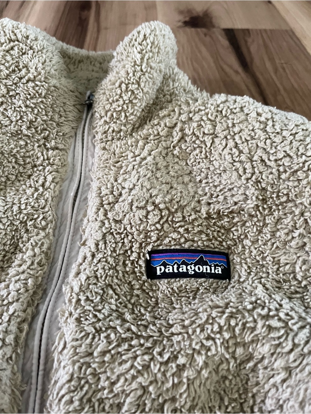 Patagonia Los Gatos Sherpa Fleece Vest Womens Medium Khaki - Picture 2 of 7